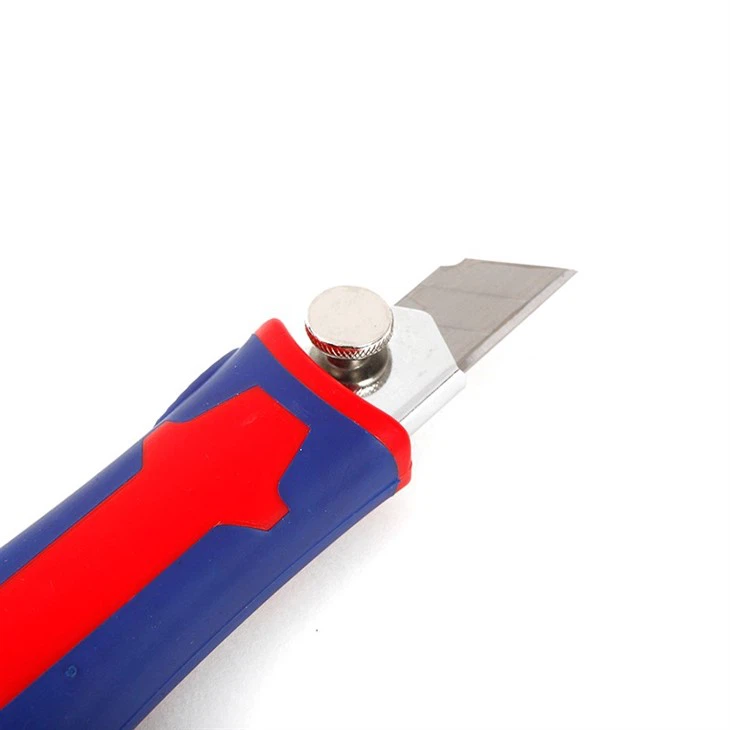 18MM AUTO-LOAD SNAP-OFF KNIFE